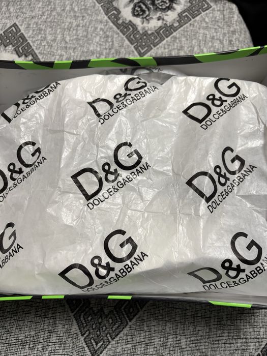 Продаю Dolce Gabbana