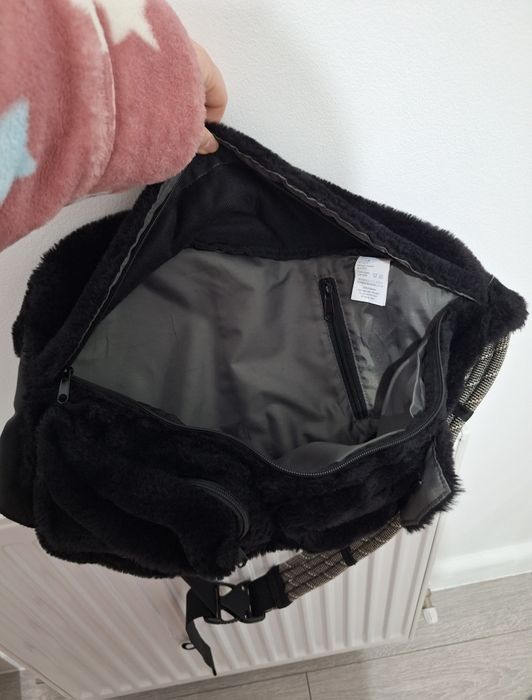 Rucsac KAVU Black Rope Fuzz Sling Bag Crossbody