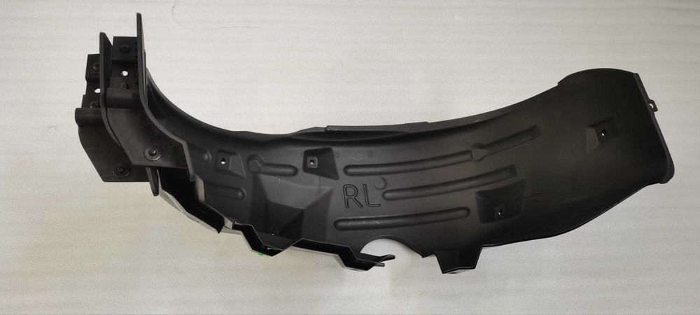 BYD yuan up левый/правый брызговик заднего колеса