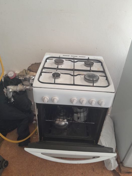 Газовая плитаааа