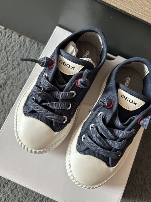 Детски обувки Geox 24 размер