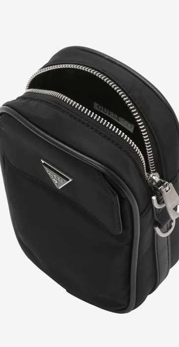 Мъжка чанта GUESS