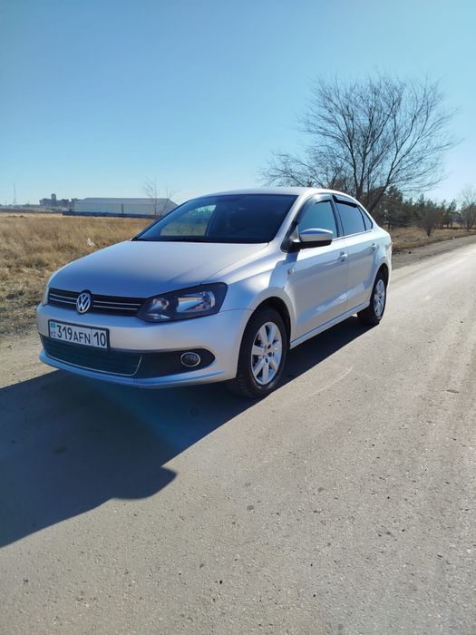 продам фольсфаген поло