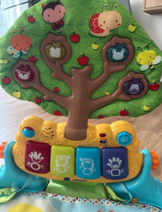 Vtech Активна гимнастика с музикален панел Little Friendlies Glow