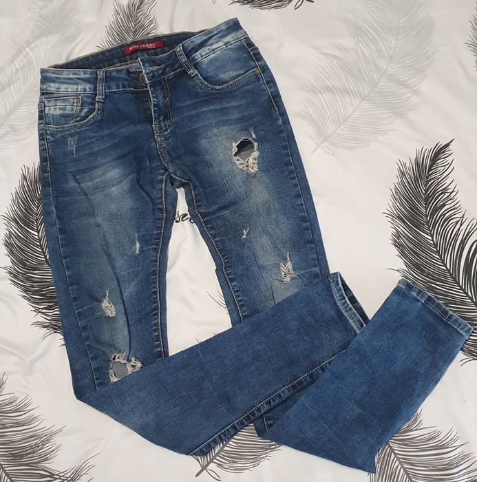 Дамски дънки в добро състояние