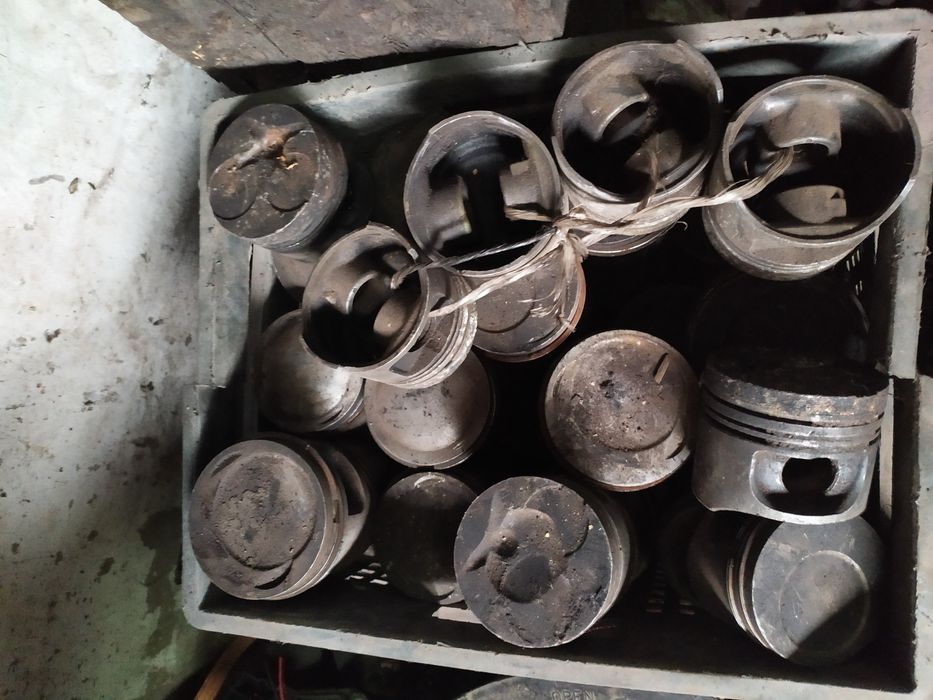 Запчасти на 102 двигатель