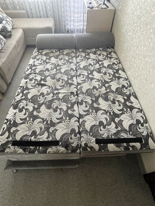 Продам диван, размер 210