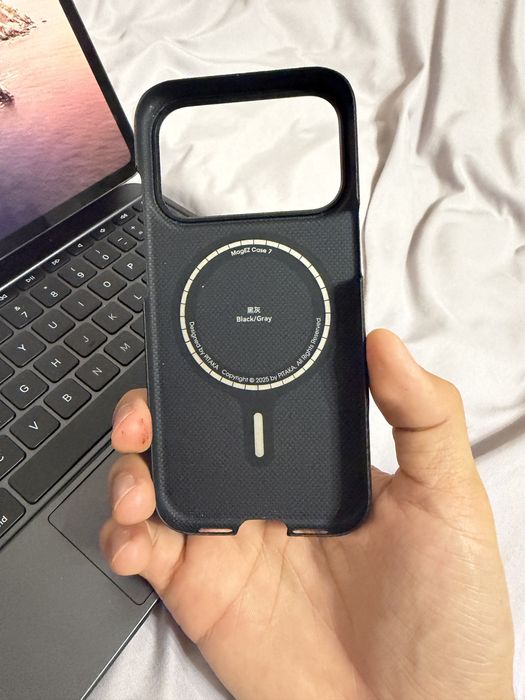 Pitaka iPhone 17 Pro