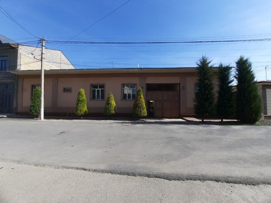 Uy sotiladi 8.4 sotix