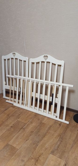 Продам детскую кровать