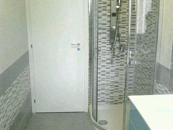 Echipa Meseriasi glet , faianță, rigips, parchet, zugrăveli CALITATE!