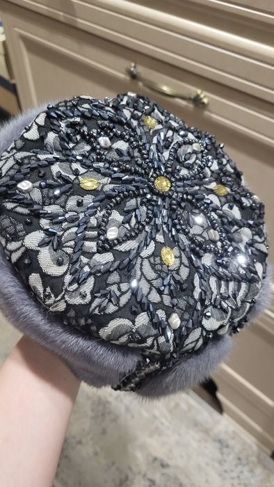 Шапка норка красивая