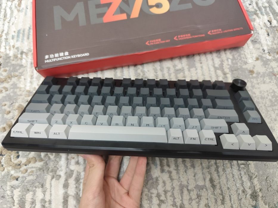 Продаю клавиатура MENGZU Z75