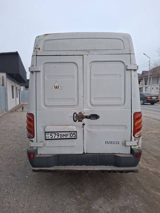 Ивеко дели 2015г/в об.2,8