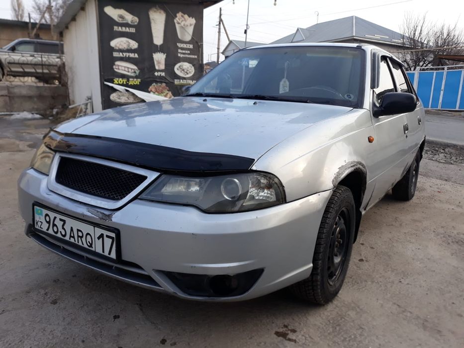 Nexia 2,2010г обьем 1.6