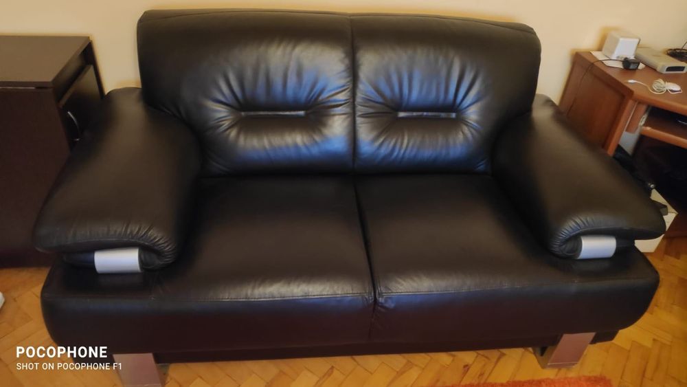 Canapea din piele de calitate bună