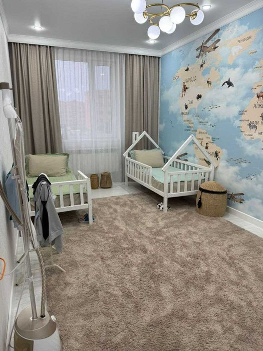 Продам 4х комн кв Батыс