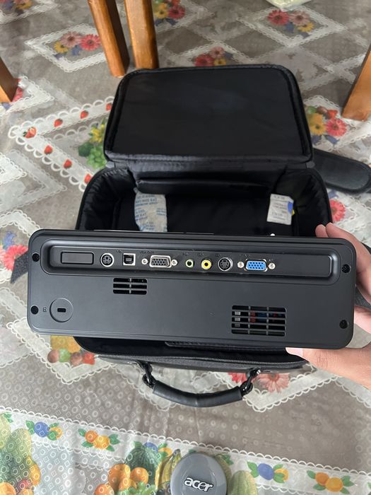 Продам Проектор