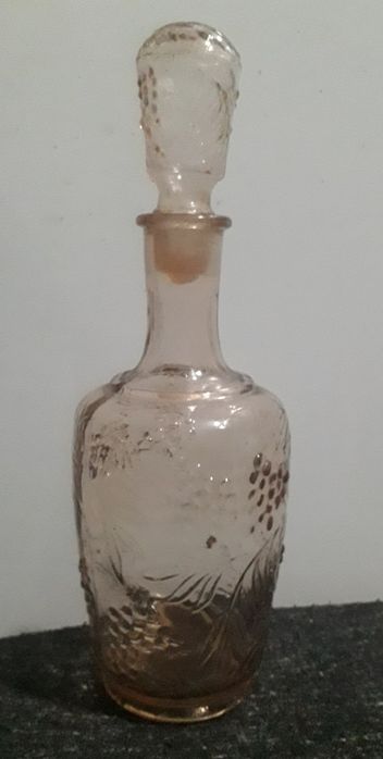 Графин для воды.