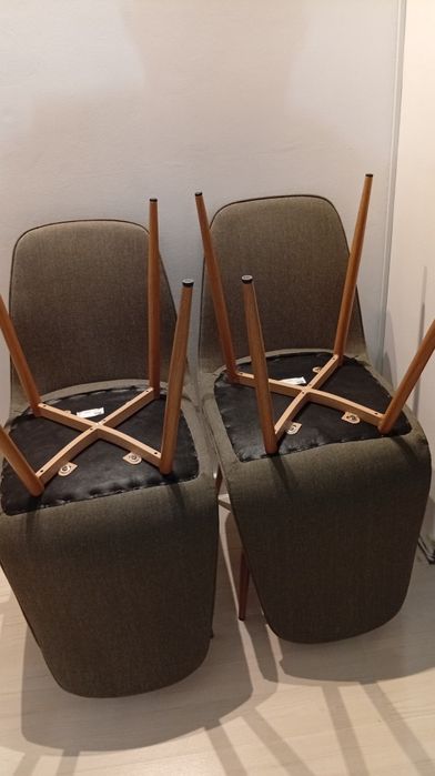 Set 4 scaune verde-olive BISTRUP JYSK