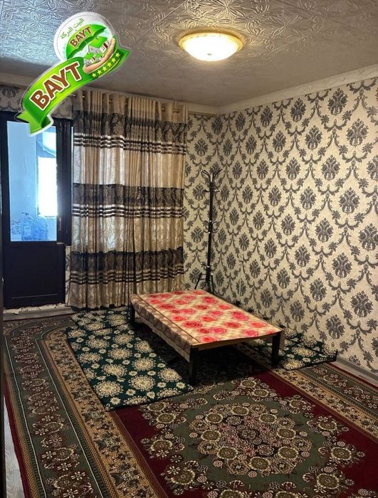 2/2/4 Чиланзар-21квартал Разделка Продаётся квартира