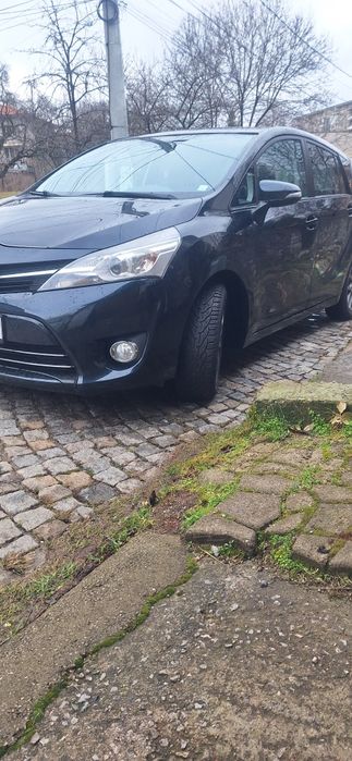 Toyota verso 2.0/124к.