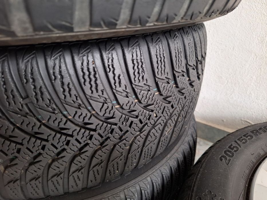 Set complet roti Vw 16" jante tabla, anvelope iarna + capace originale