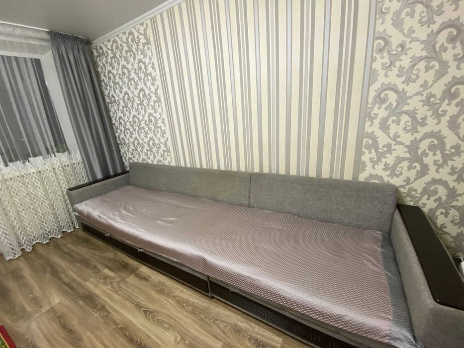 Продам диван. Цена 80 000тг