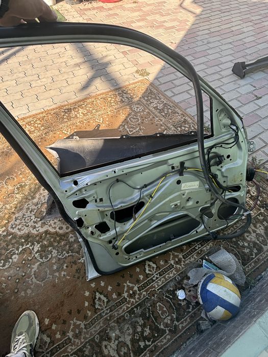Даери ,крылья мерседес S210