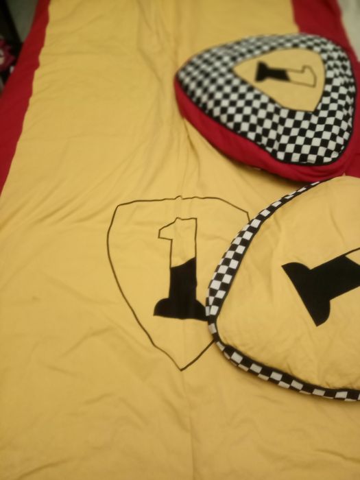 Покрывало на кровать машинку.Cilek