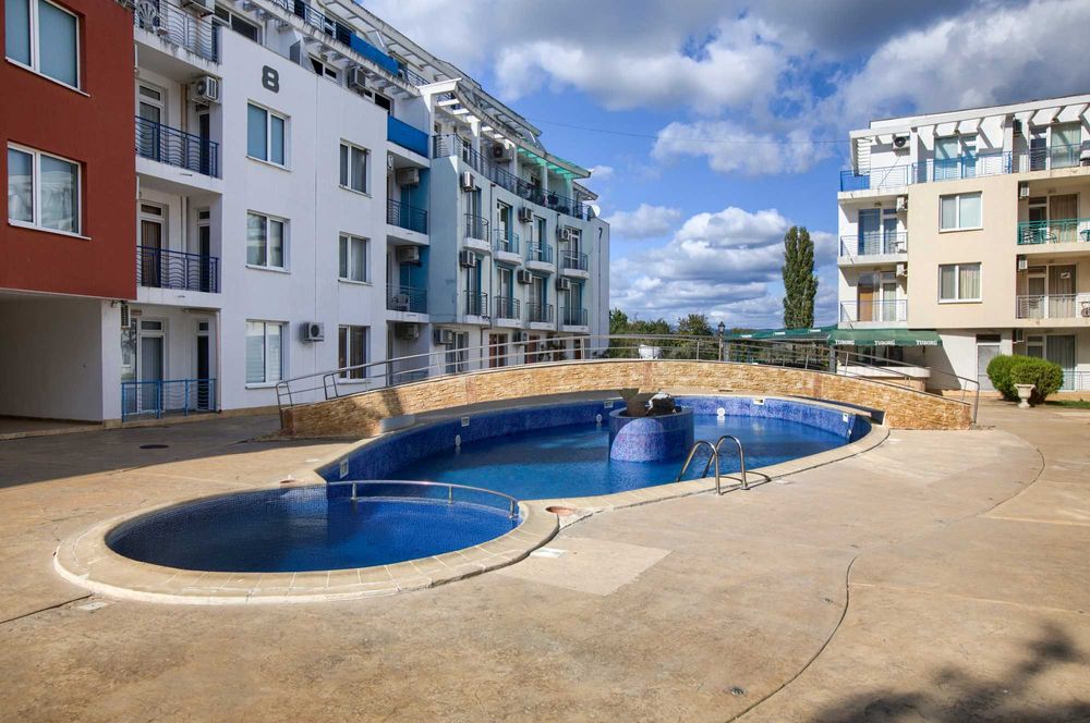 Продава се Едностаен апартамент в Бургас, Пристанище Бургас - 29 кв.м за 1242 €/кв.м - Снимка #2