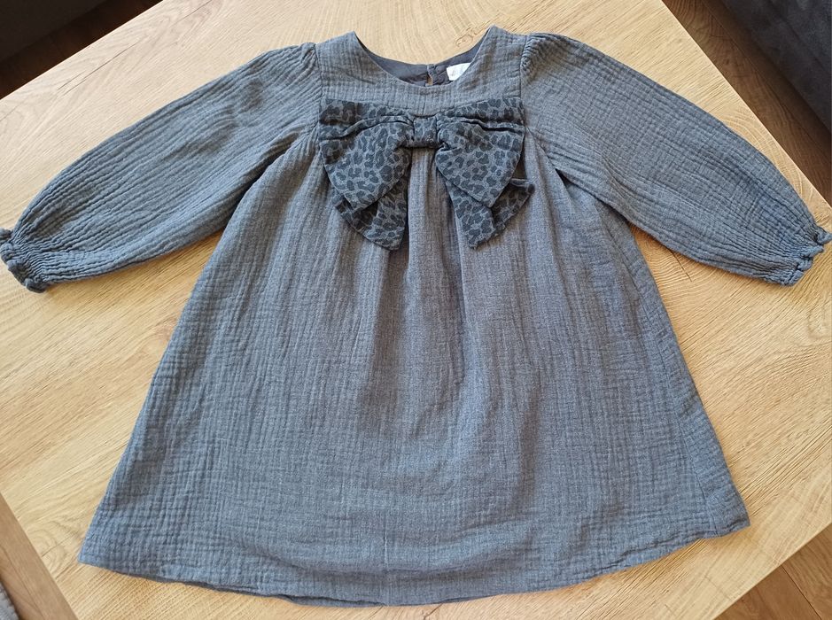 Роклички гащеризон Zara размер 110 см в сиво