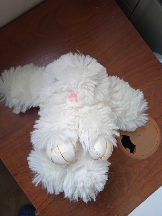 Плюшено бяло зайче