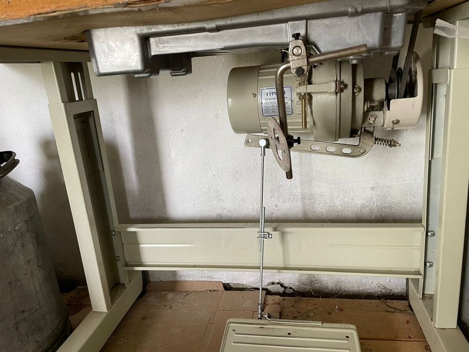 Продам машинку