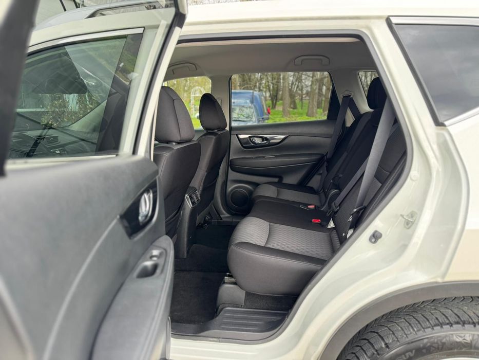 Nissan X trail |4x4|Model Facelift|Euro6|Panoramic|Automat|Camera360|Led|Carlig