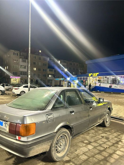 Ауди80 б3 1990 года