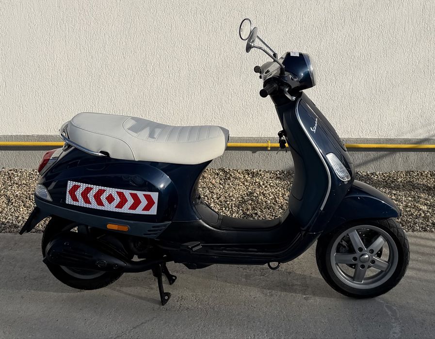 Piaggio Vespa LX 50 – 25 km/h !!!FARA PERMIS!!!