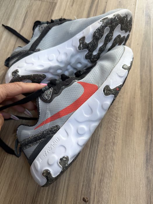 Оригинални маратонки Nike Renew Element 55 SE! 37,5 н