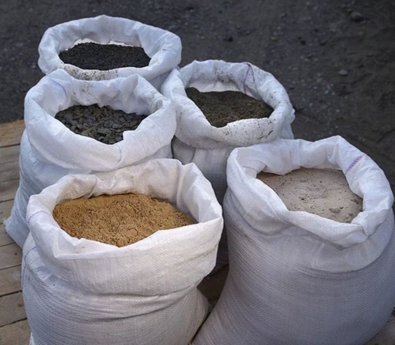 Песок,щебень, отсев в мешках