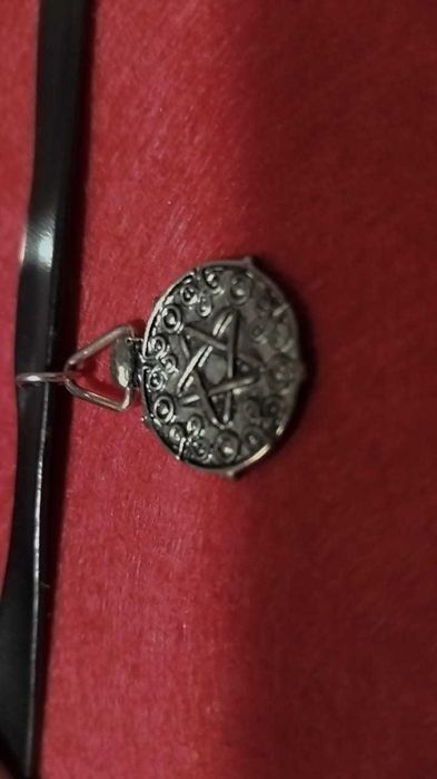 Кулон Йеннифер из Ведьмак