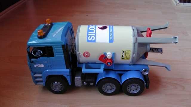 Bruder camion siloz MAN