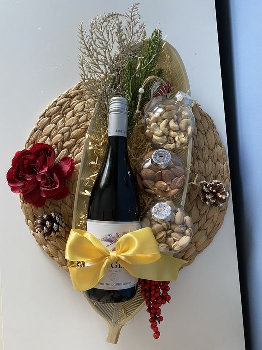 Коледни подаръци , подаръци , Подаръчни комплекти