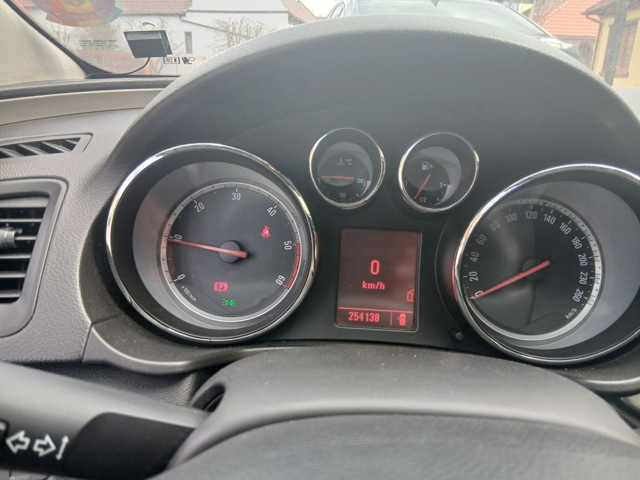 Opel Insignia 2009