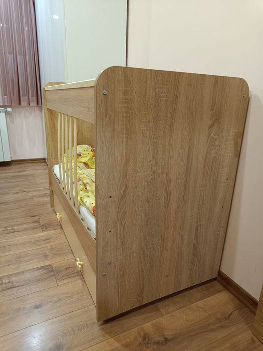 Кошара с люлеещ механизъм Кирев + матрак