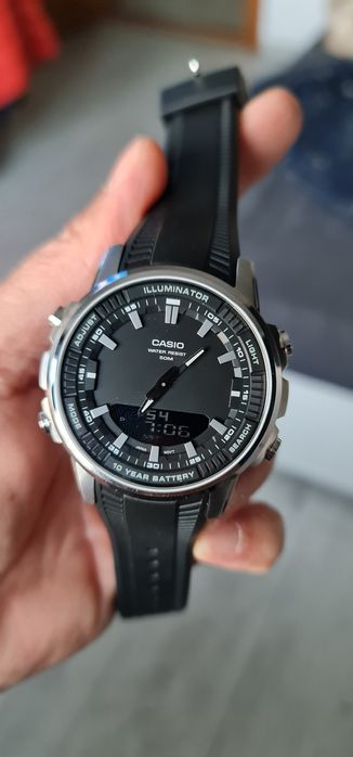 Vând ceas Casio AMW 880-1AVDF Illuminator