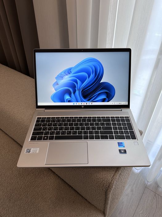 Продается мощный ультрабук HP ProBook G9 i7 / 16GB / 1TB NVMe