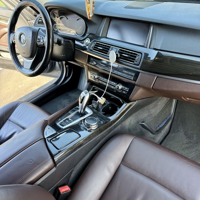 BMW 5 Series 0 — imagine 3