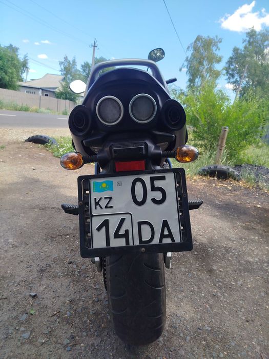 Продам Suzuki GSR 400