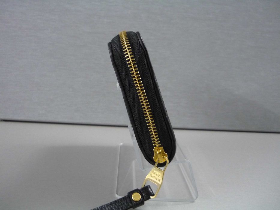 Оригинално малко   Louis Vuitton портмоне с цип