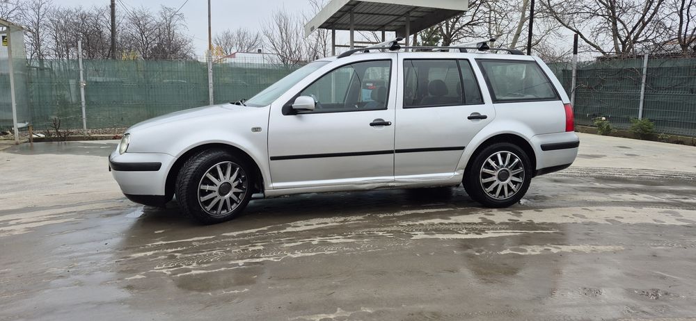 Wolvagen Golf 4,